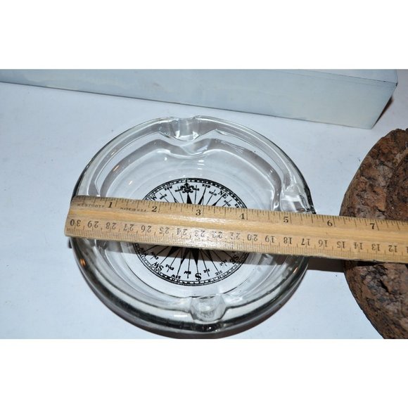 Vtg Mariner's Compass Glass Astray Inside Thick Cork Base 7.5” MCM Boathouse - Picture 5 of 7